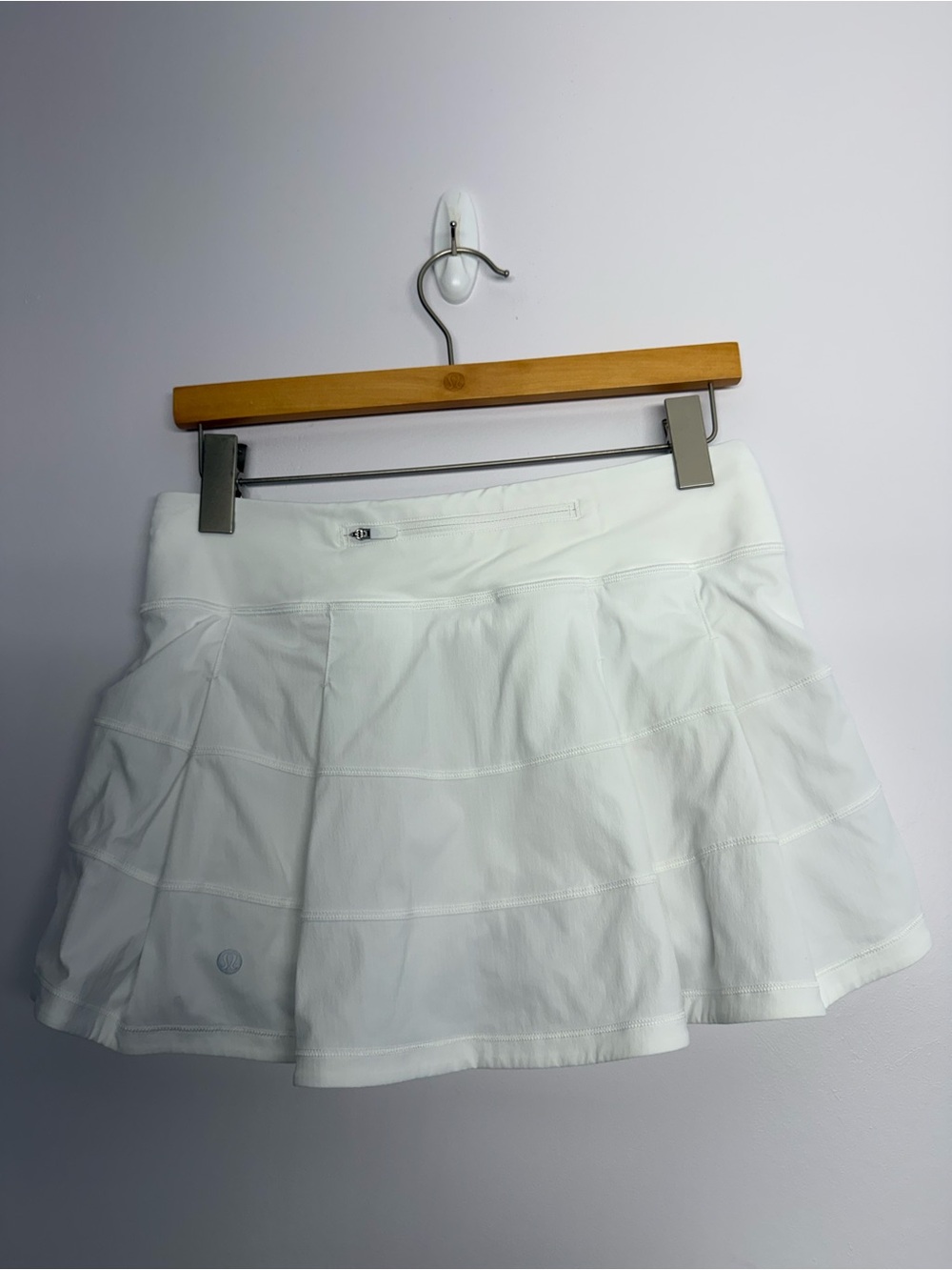 Lululemon Pace Rival Skirt (Regular) *4-way Stretch 13" White Size 6 - Picture 2 of 5